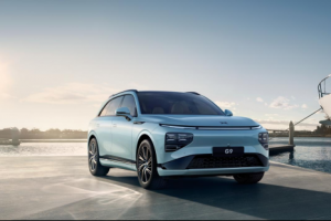 定位超快充全智能SUV 小鵬G9內(nèi)飾首發(fā)
